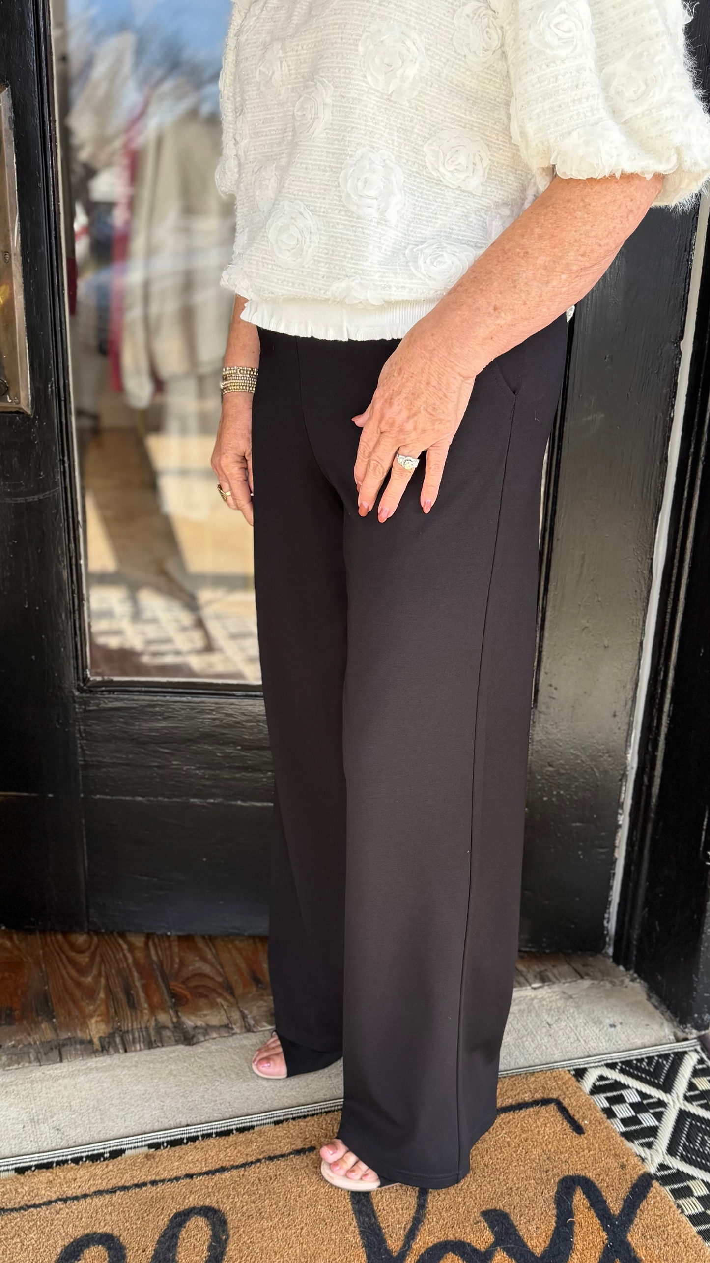 Pocketed Pull On Pants