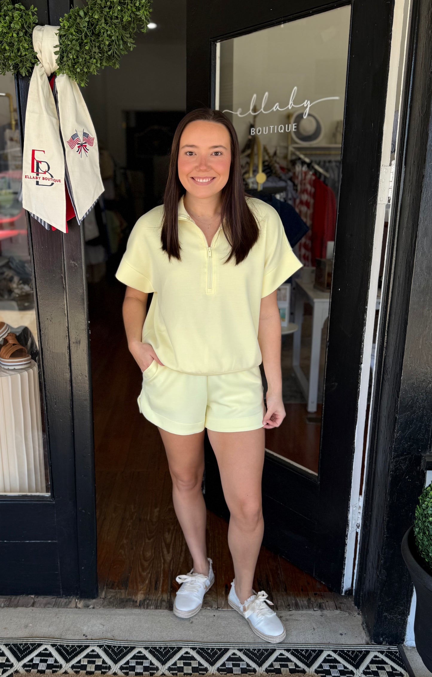The Poly Short Set