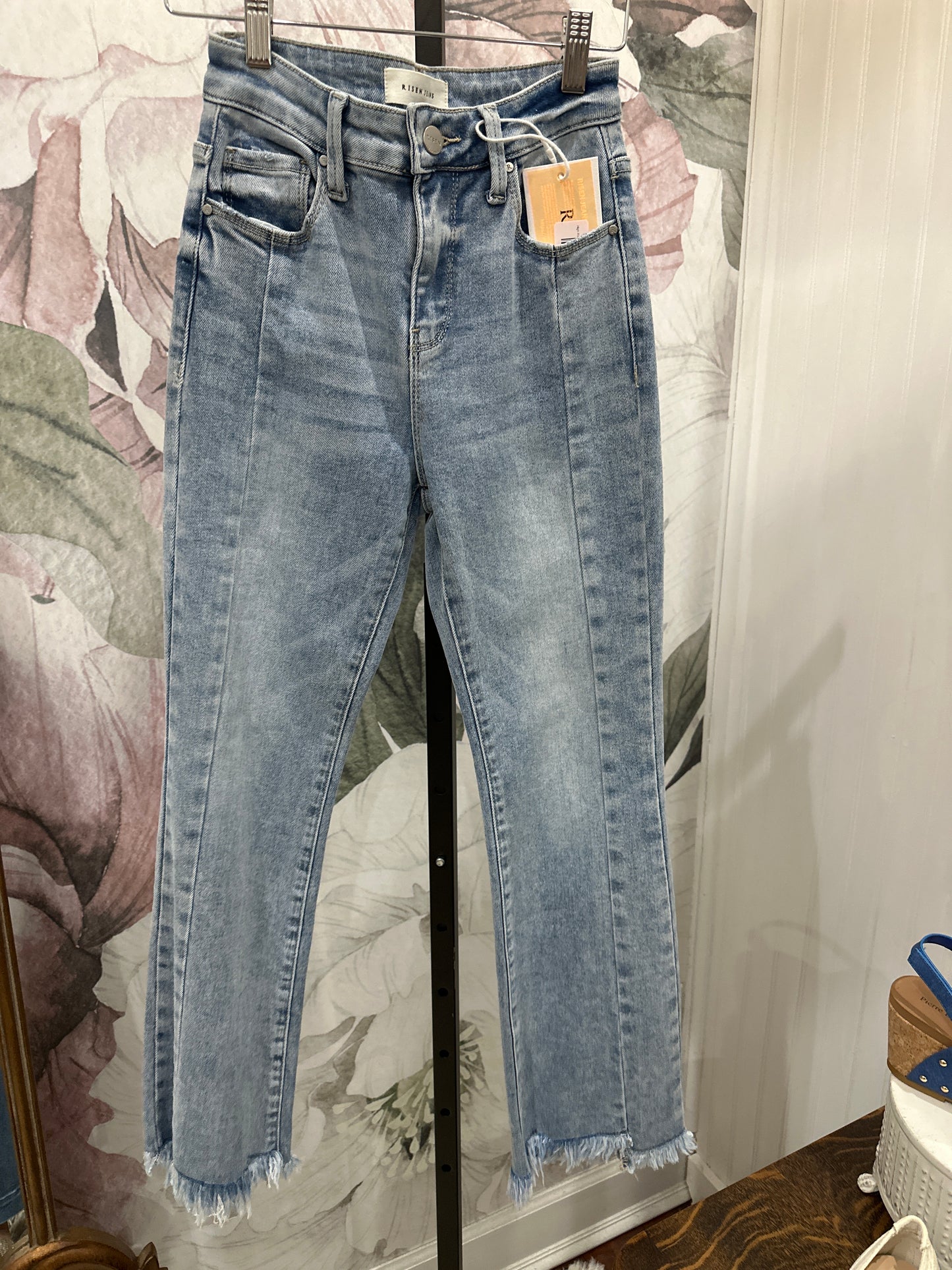 High Rise Cropped Flare Seam Detail Fray Hem