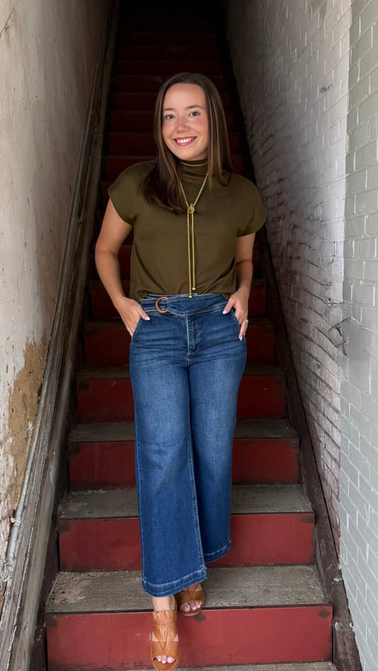 HR-Crop Wide-Extended Front