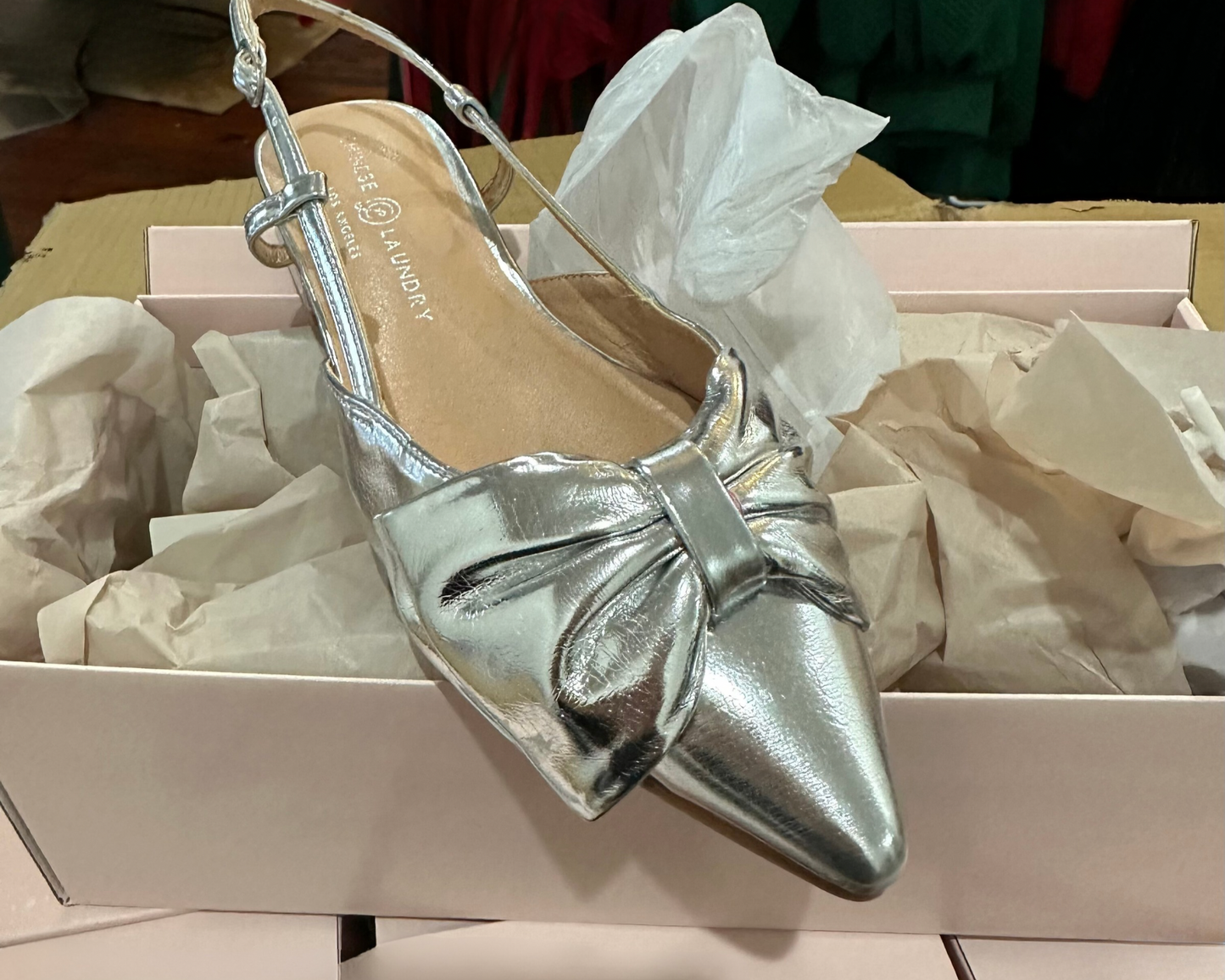 Harmony Silver Bow Flat